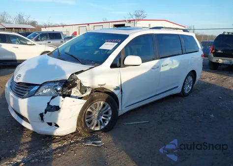 2013 Toyota Sienna Xle V6 8 Passenger from USA, damaged, VIN 5TDYK3DCXDS400220